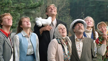 Киноклуб PCM! Фильм «Любовь и голуби»