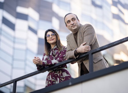 Вышла книга со-основателей Sensemakers Виктории Михайловой и Гора Нахапетяна «Тандемократия, искусство рулить вдвоем»